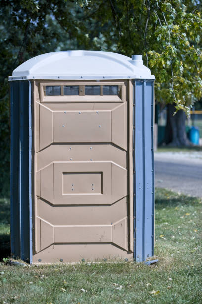 Best Portable restroom trailer rental  in Alpena, MI